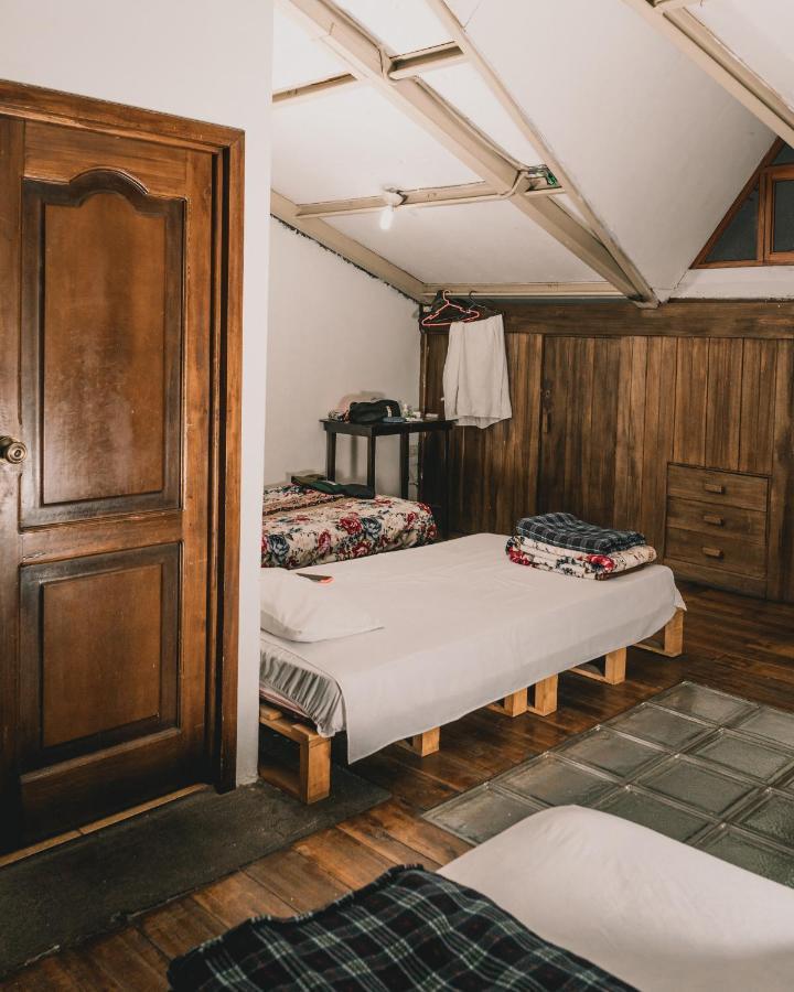 Wild Incas Hostel Куенка Екстер'єр фото